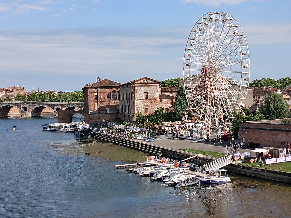 Historical source photograph: Ferris wheel on the bank of Garonne river in Toulouse, France. Photographer-supplied date 2024-07-15.